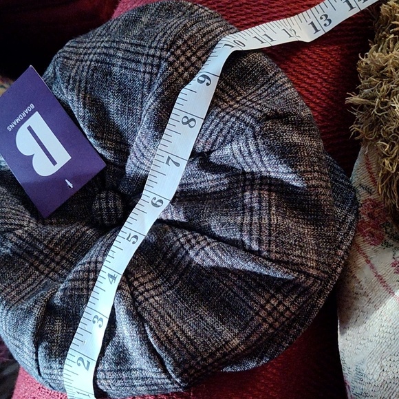 Men's Newsboy Cap - Picture 14 of 15